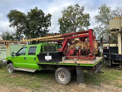 Used CYCLONE UTILITY HOIST MODEL 40 FLEET MASTER PUMP AND WELL SERVICE RIG Service & Utility Trucks Pennsylvania US | East West Machinery & Drilling #1417293