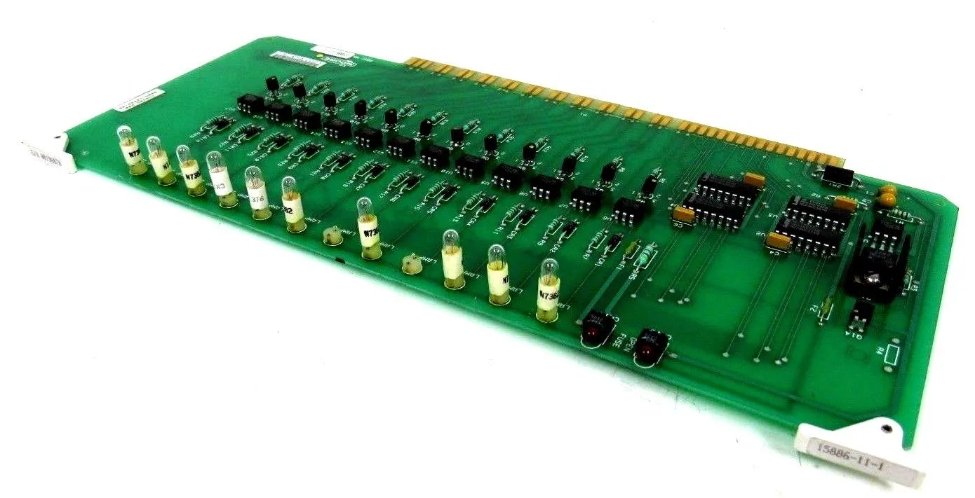 USED MOORE 15886-11-1 INDICATOR BOARD 15886111