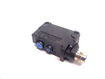 USED KEYENCE SENSOR HEAD RETRO-REFLECTIVE M8 CONNECTOR