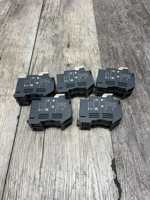 SCHNEIDER DF102 Electrical/PLC/Automation | ESS Industrial Equipment Sales (4)