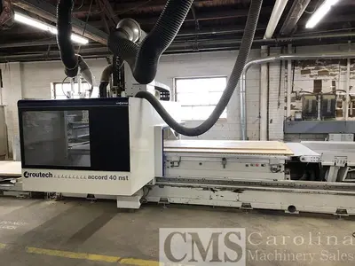 USED 2014 SCMI ROUTECH ACCORD 40 NST CNC ROUTER WITH PANEL LOADER
