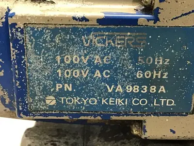 USED VICKERS DG5V-7-33C-T-PL-T-10-JA