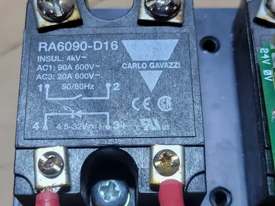 USED CARLO GAVAZZI RA6090-D16