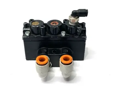 Used ARO, Ingersoll-Rand Pneumatic Pilot Valve 5-Port 4-Way 2-Position 1/4" Pump & Valve Parts Michigan US | Maverick Industrial Sales #1402119