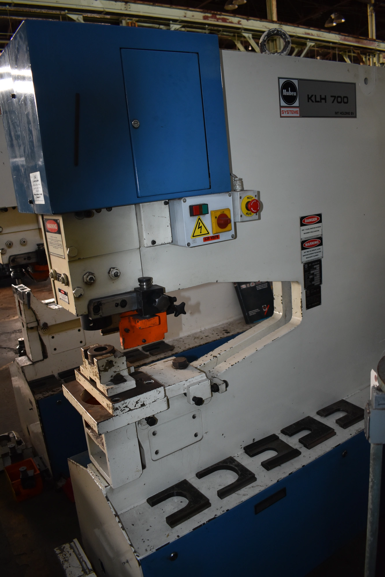 USED MUBEA KLH 700/760