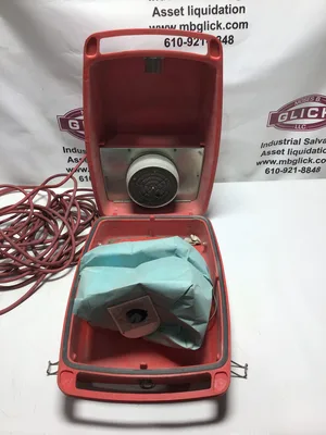 Clarke Napsac 424 Electronic Vacuum 120V 5.8A 60Hz
