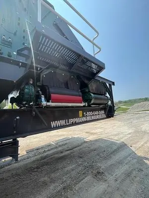 New | in-Stock 2024 LIPPMANN 8'X20'-3 DECK Rectangular Screeners Indiana US | Franklin Rock & Recycle LLC #1354552