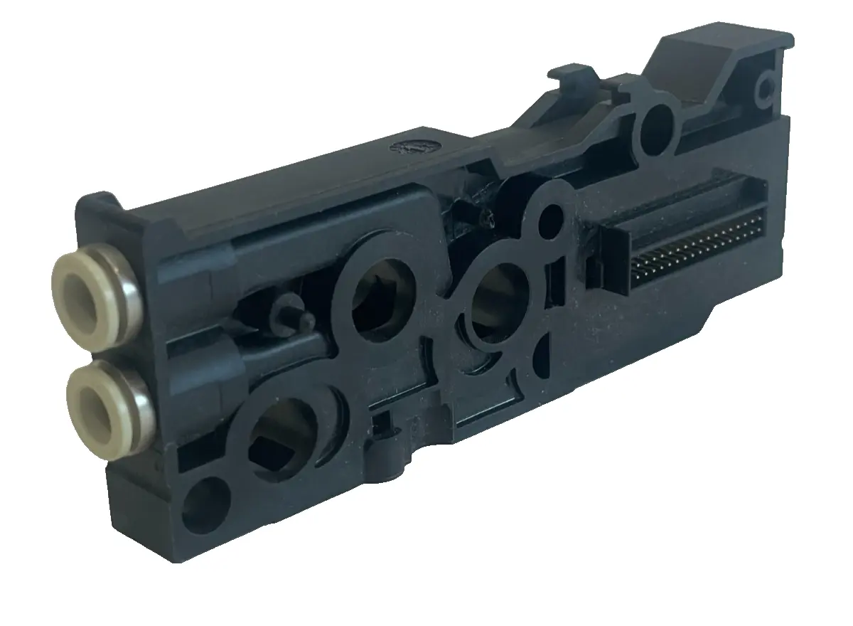 NEW UNBRANDED 1-825-504-875 CONNECTOR PNEUMATIC SUBBASE 1825504875