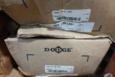 PALLET OF ASSORTED PILLOW BLOCK BEARINGS AND BEARING HOUSINGS, DODGE, FAG, RHP, MOLINE