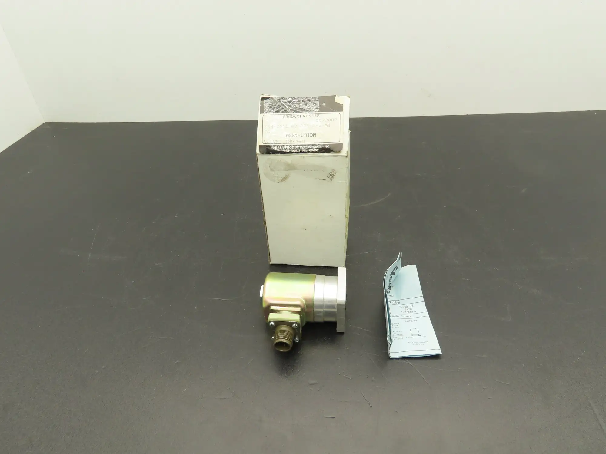 Versa ESM-2011-60-ARS-E-3-A120 Pneumatic Solenoid Valve 2-Way NC 120V