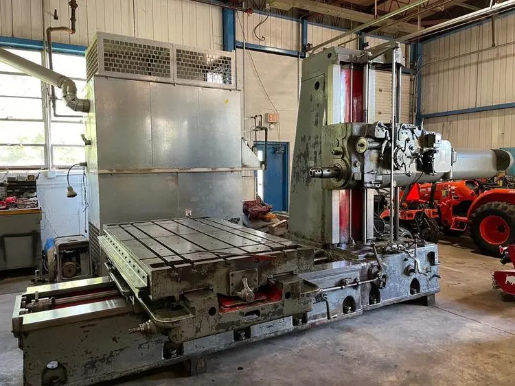5" GIDDINGS & LEWIS Table Type HBM