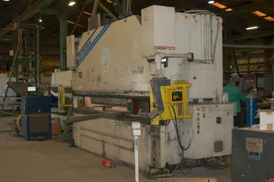 250 TON X 14' WYSONG MODEL #PHS250-168 HYDRAULIC PRESS BRAKE