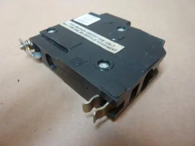 USED SQUARE D QOB110