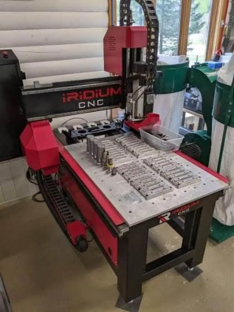 NEW 2023 IRIDIUM STD 24X36