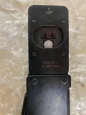 AMP CRIMPER 90418-1