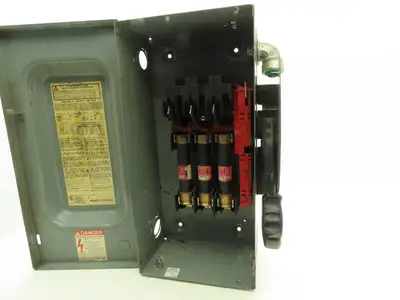 Square D H362 Heavy Duty Fused Safety Disconnect Switch 60A 600VAC Series F1