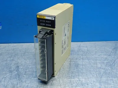 Used OMRON C200HOD212 Input / Output Modules | HGR 24 #733522