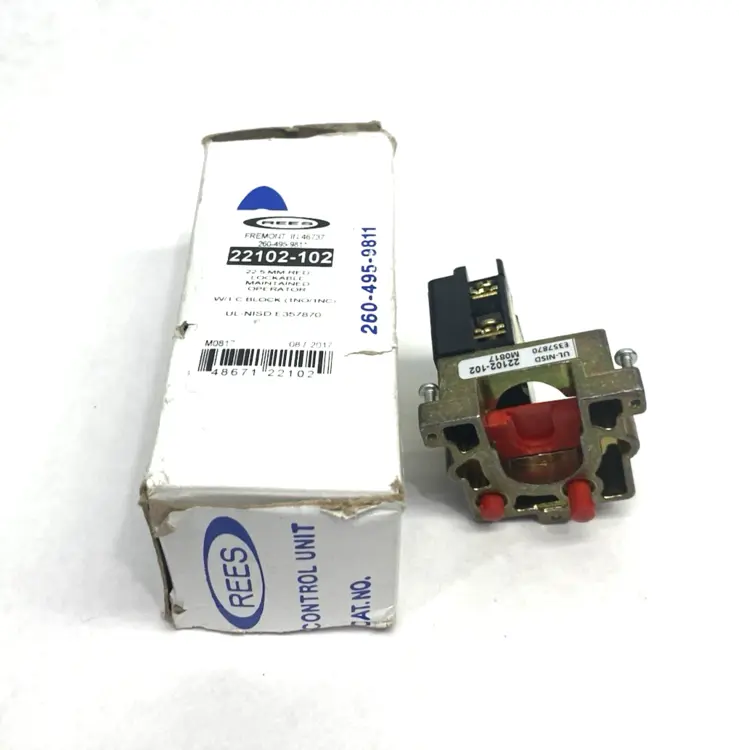 New | in-Stock REES Lockable Maintained Operator, COLLAR & CONTACT ONLY, NO BUTTON Contact Blocks Michigan US | Maverick Industrial Sales #1400913