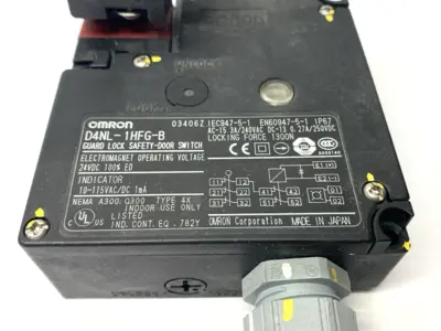 USED OMRON D4NL-1HFG-B