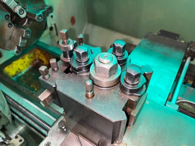 CY 1640G LATHE | ESP Machinery Australia Pty Ltd (5)