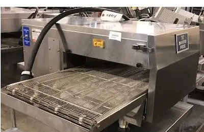 Bakers Pride Converyor Pizza Oven= electric