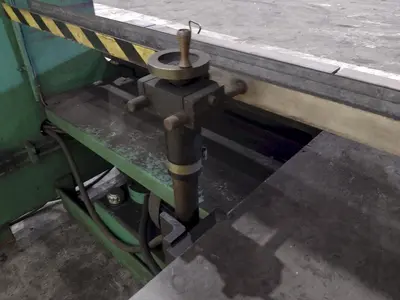250 TON X 12' ACCURPRESS MODEL #725012 HYDRAULIC PRESS BRAKE: YOBRO #24251