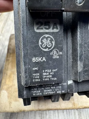 Used GENERAL ELECTRIC TXQB2125 Circuit Breakers South Carolina US | ESS Industrial Equipment Sales #1251368