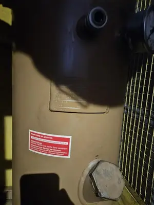 Used 1992 KAESER BS 44 Rotary Screw & Sliding Vane Air Compressors CZ | Amaron s.r.o. #1056605