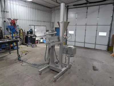 USED 2008 BAKON CAKE DECORATOR