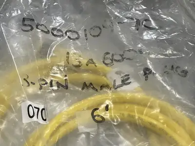 NEW CROUSE-HINDS 5000109-7C