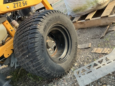 Used CUB CADET ULTIMA ZT2 Mowers Michigan US | Miedema Asset Management Group #1339099