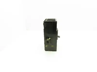 Fuji Electric BUJSA2250 Circuit Breaker 250A 2 Pole 250VDC 480VAC Shunt Trip