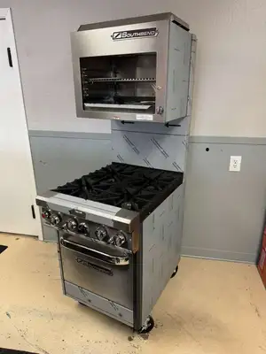 New | in-Stock Southbend Unused 24" Southbend 4241E NG Range with a Southbend P24-CM-R NG Cheese Melter Commercial Ranges Illinois US | Falcon Restaurant Supply #1373769