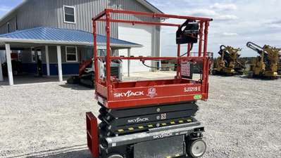 USED 2025 Skyjack SJ3219E