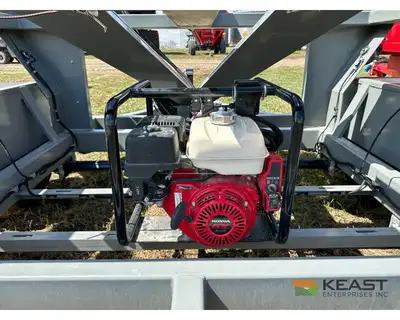 Used TRAVIS _UNKNOWN_ Seed Tenders Iowa US | Keast Enterprises #1360520