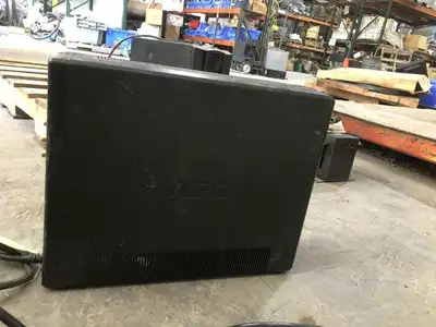 APC BR1500G UPS Uninterruptible Power Supply 1500VA 865W 12A 120VAC