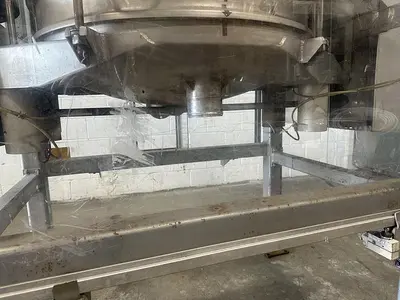 USED 2000 GREAT WESTERN MANUFACTURING 611/5