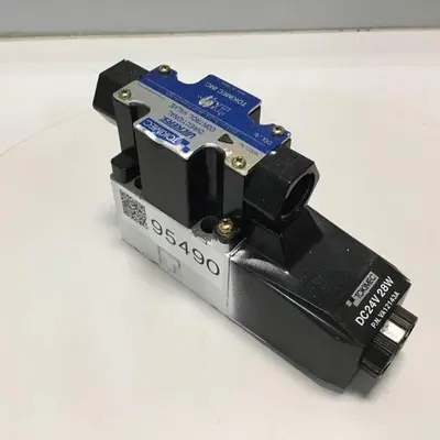 USED VICKERS DG4V32AMP7H750