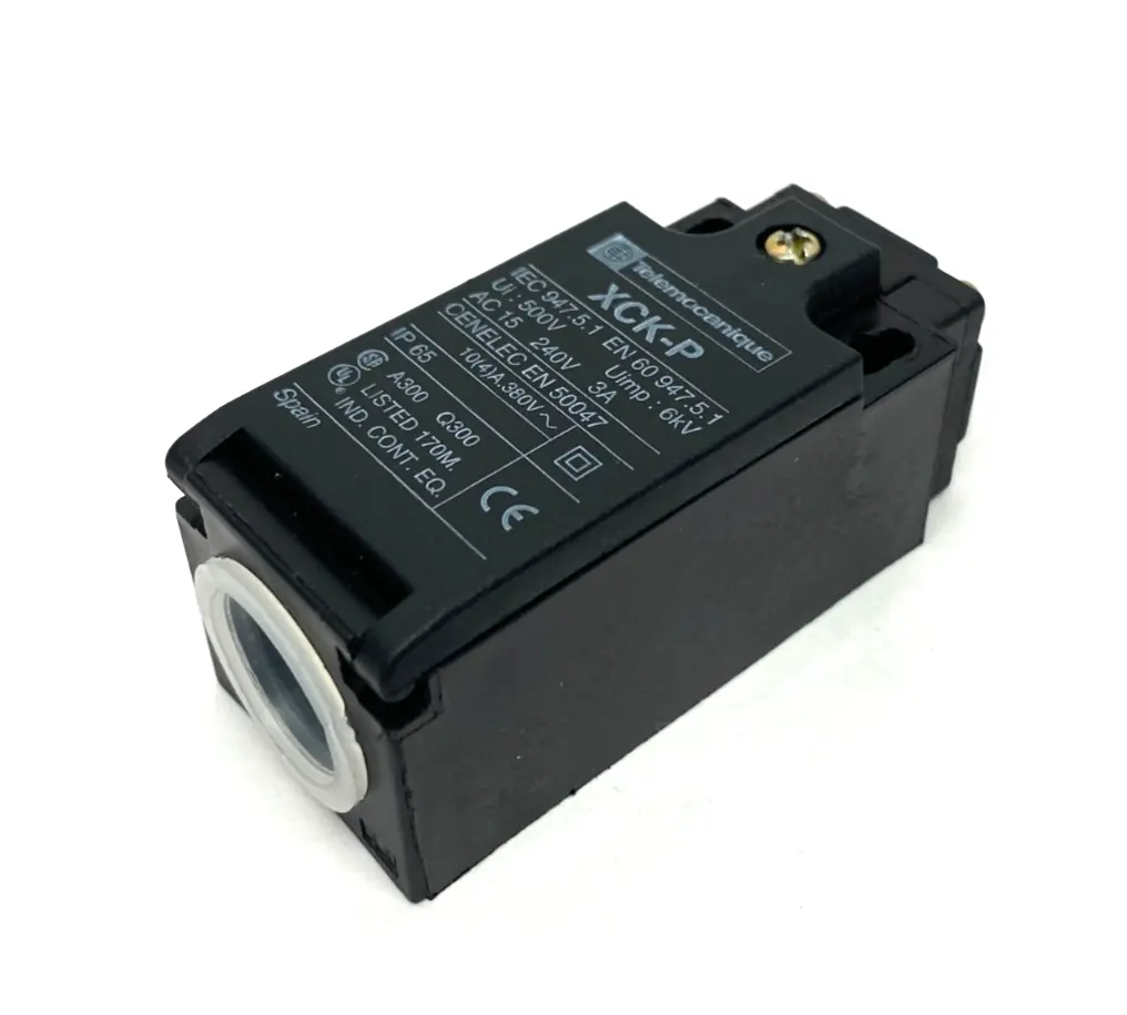 USED TELEMECANIQUE LIMIT SWITCH AC 15 240V 3A