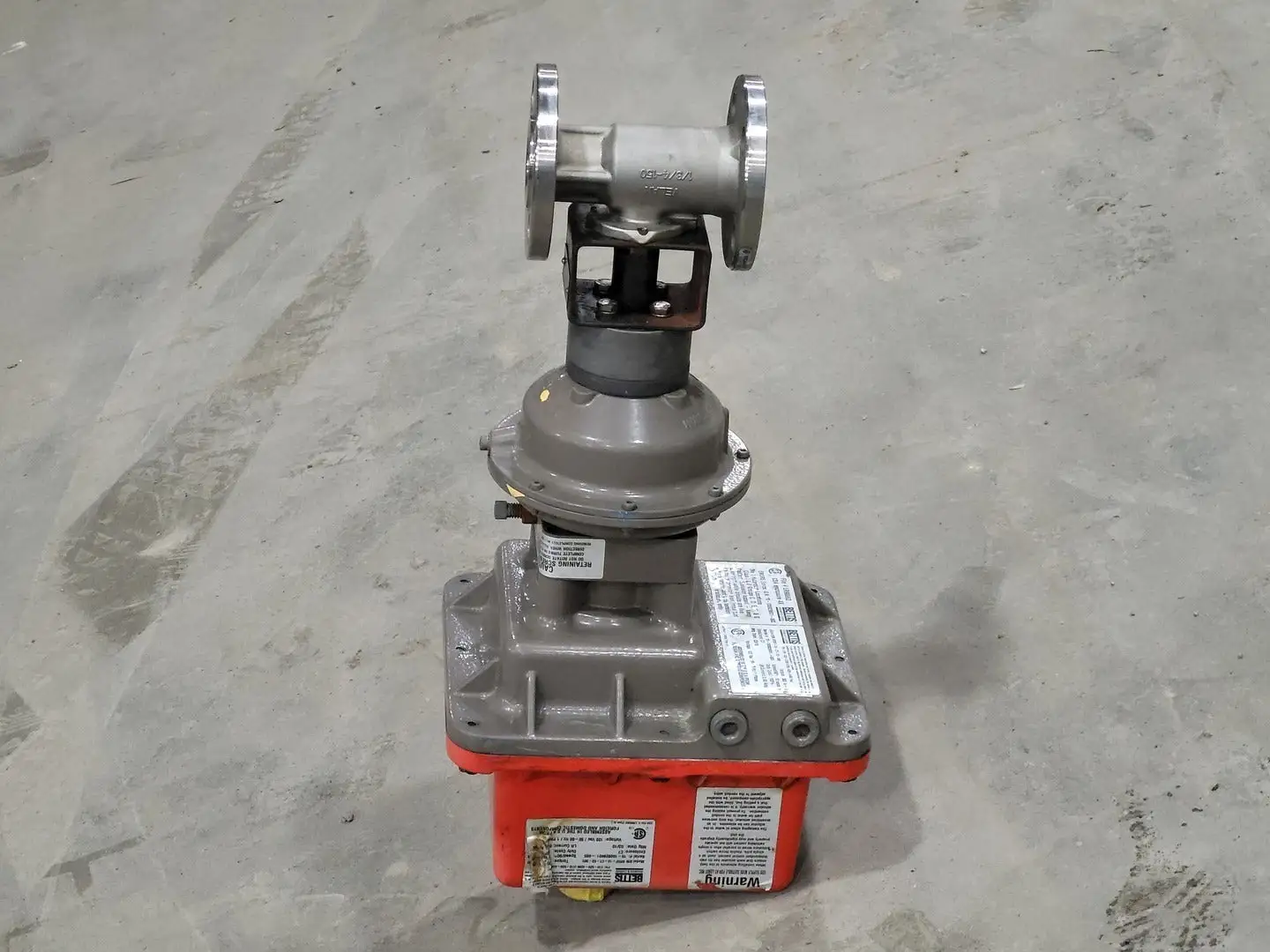Used BETTIS EM SR5F-10-C7-02-360 Valves/Fittings British Columbia CA | Lenmark #255656