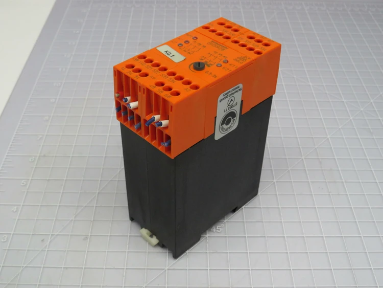 Used SAFEMASTER _UNKNOWN_ Industrial Controls Texas US | OCO Industrial #1720047