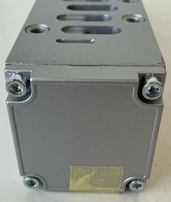 NEW Rexroth 0821302050