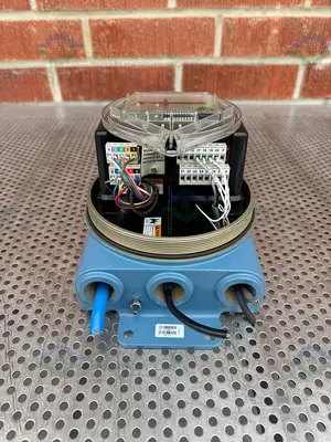Used MICRO MOTION RFT9739E4SUJEZ ELITE REMOTE FLOW TRANSMITTER 85-250 VAC Misc Electrical & Power Parts California US | Equipment Lab #1287280