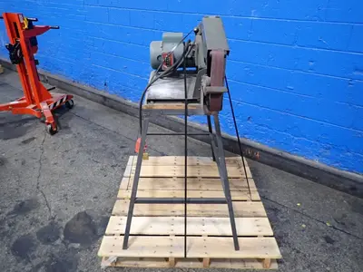Used OLYMPIC FOUNDRY CO. SQUARE WHEEL Belt Grinders Including Sanders Ohio US | HGR 24 #1150546