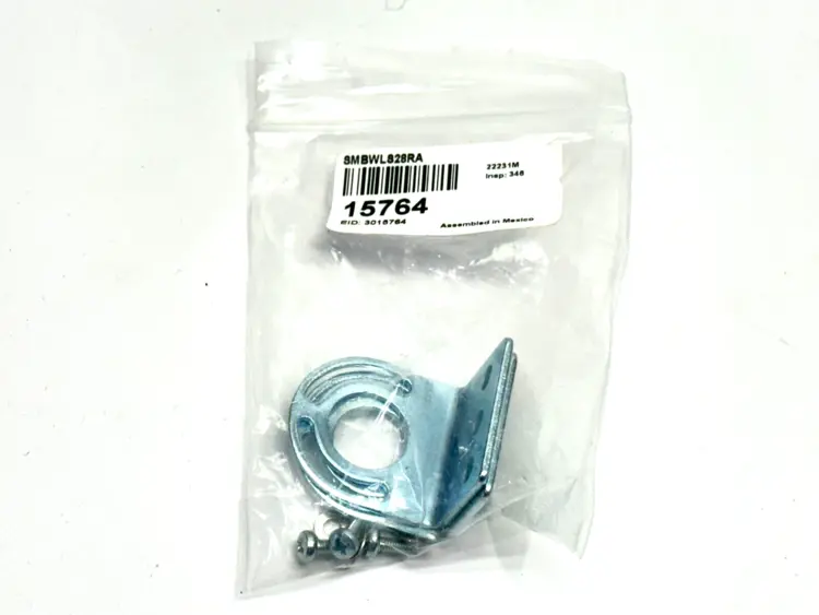 New | in-Stock Banner Engineering Right Angle Mounting Bracket Set of Two(2) 15764 Misc Electrical & Power Parts Michigan US | Maverick Industrial Sales #1410821