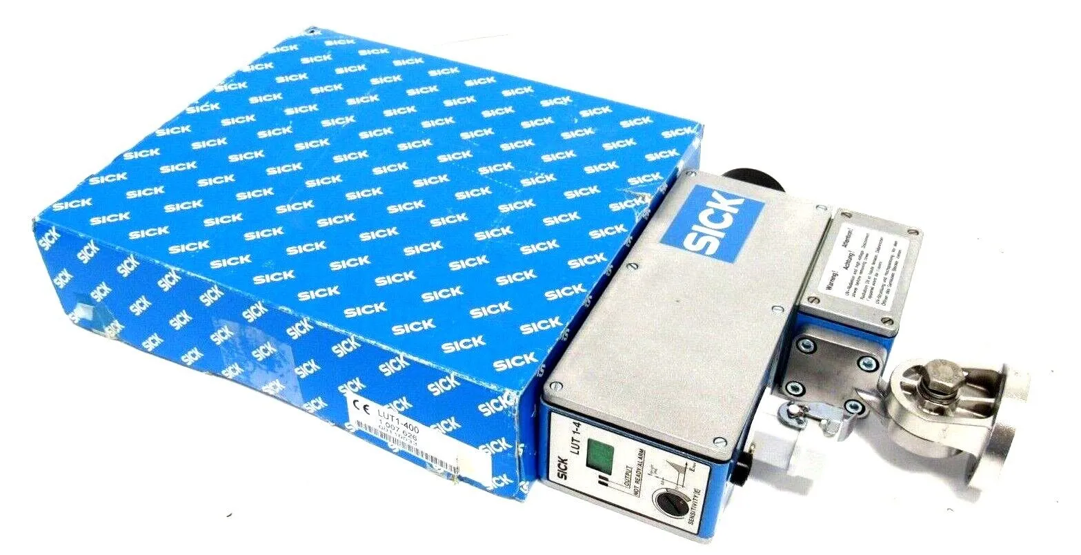 NEW SICK LUT1-400 LUMINESCENCE SENSOR 1007626 LUTI400