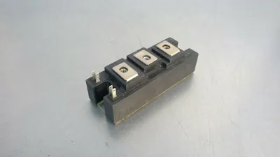 Toshiba - MG50Q2YS40 - Transistor Power Block 3D-16