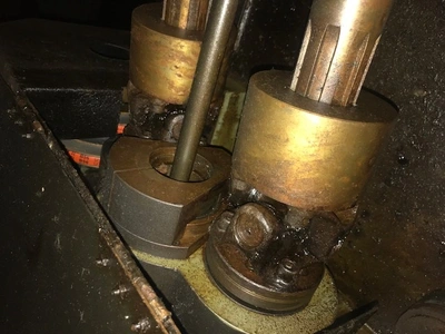 1983 IZPE V-2E 2 Die Cylindrical Threader | Barbarotto Int'l Sales Corp (6)