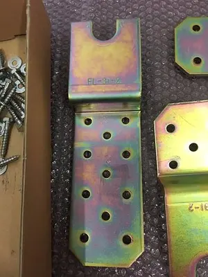 P12 Shipping brackets and screws