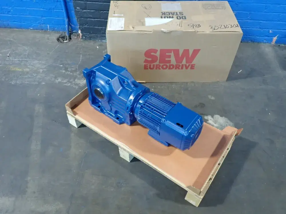 New | in-Stock 2023 SEW EURODRIVE KA77B DRN90S4/BE2HR Motors (misc) Ohio US | HGR 24 #792172